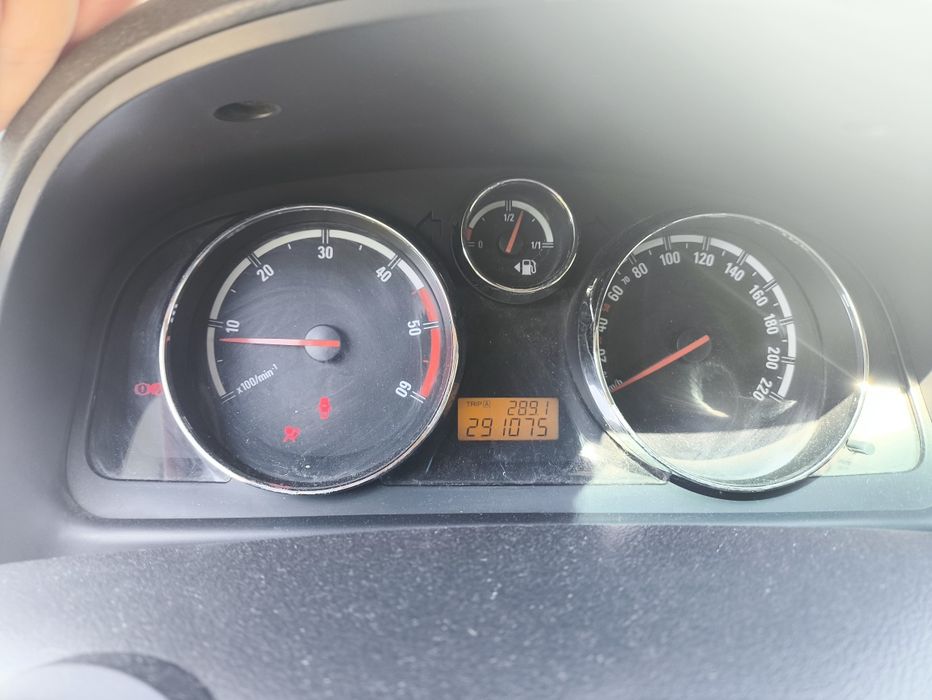 Vand Opel Antara