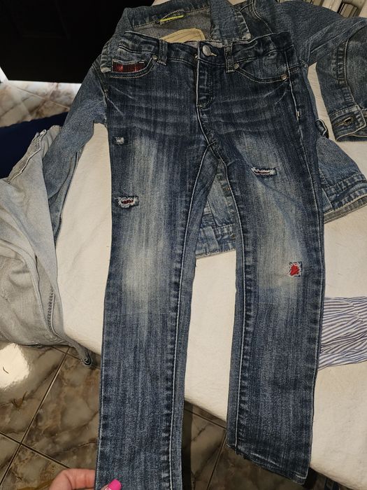Lot hainute vara fetita m 100-110