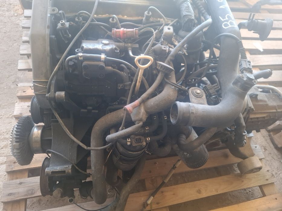 Vând motor passat b5 1.9 2000 90 cp Avem TOATĂ GAMA VOLSKWAGEN: golf 5 golf 6 b5 b6 b7 Touareg Touran passat cc crafter toate codurile motor