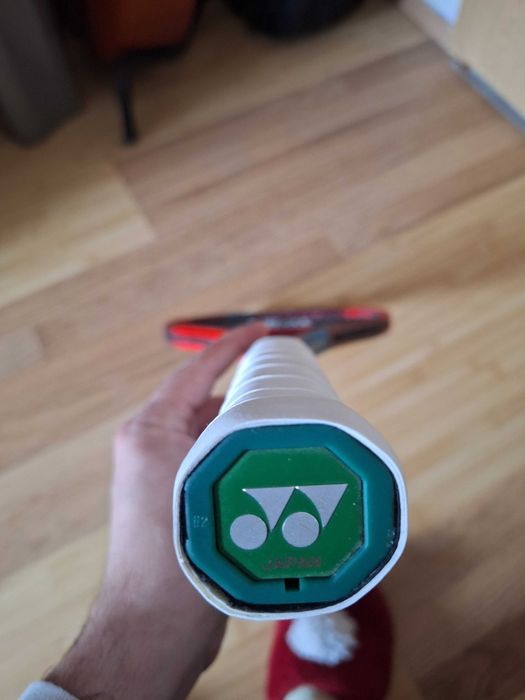 Racheta Yonex Vcore 95