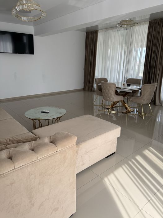 Inchiriez apartament 2 camere, 94 mp, Navodari