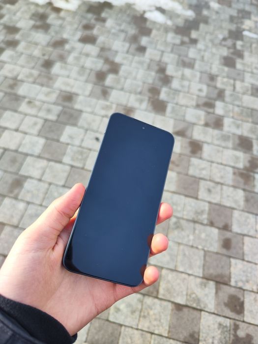 Xiaomi 14 продаю