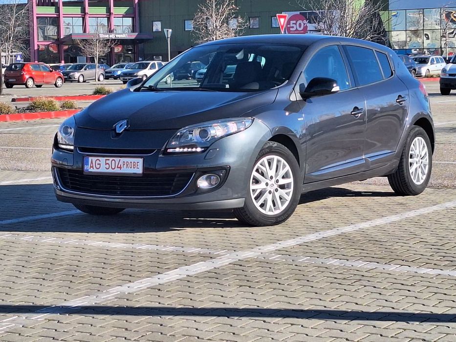 Renault Megane Edition Bose/ Keyless Go &Entry/ Camera/Lane Assist