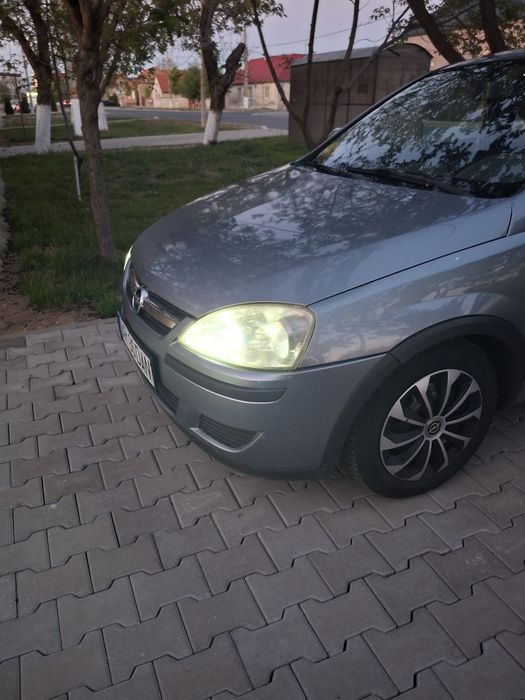 Opel Corsa C an 2004