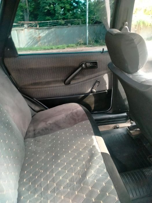 Продам машину  на ходу