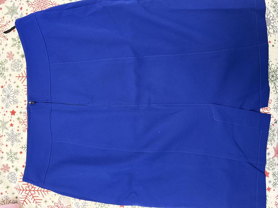 Стилен костюм на българска марка Денс размер EU 44