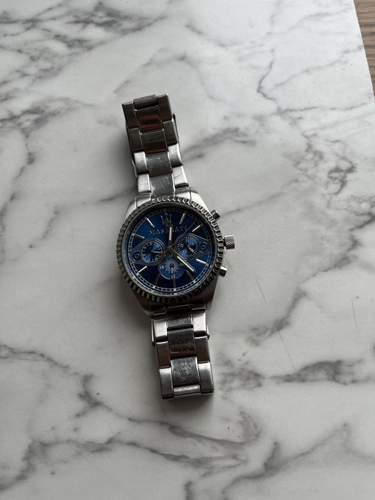 Vand ceasuri in stare foarte bună