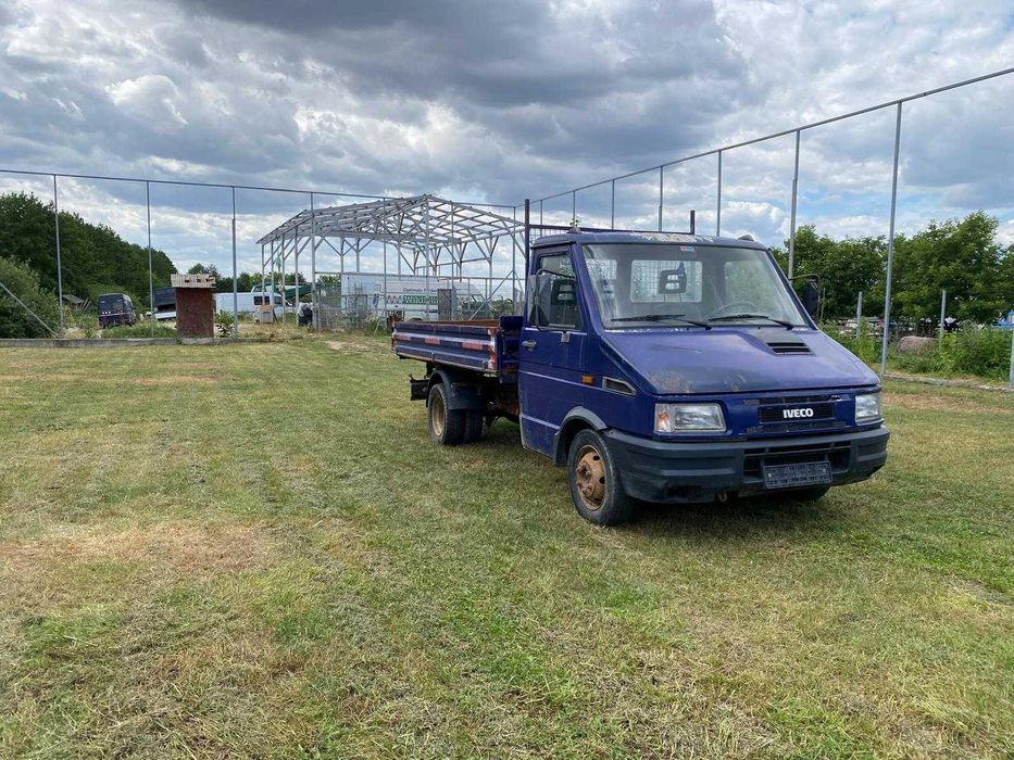 De vânzare Iveco Daily 49-12 basculabil 2.8 122 Cp