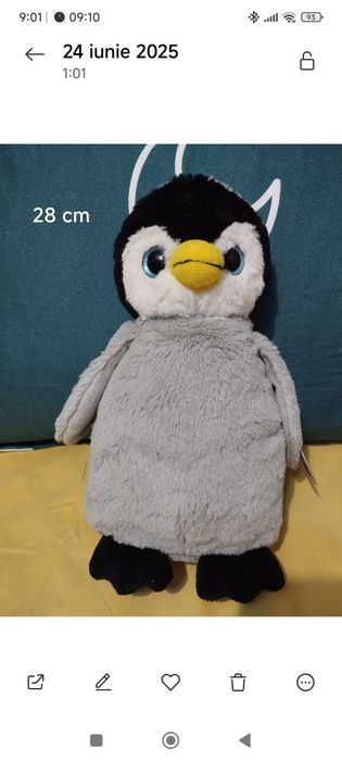 Plusuri noi diferite .