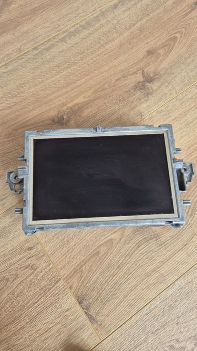 Mercedes w212 голяма навигация