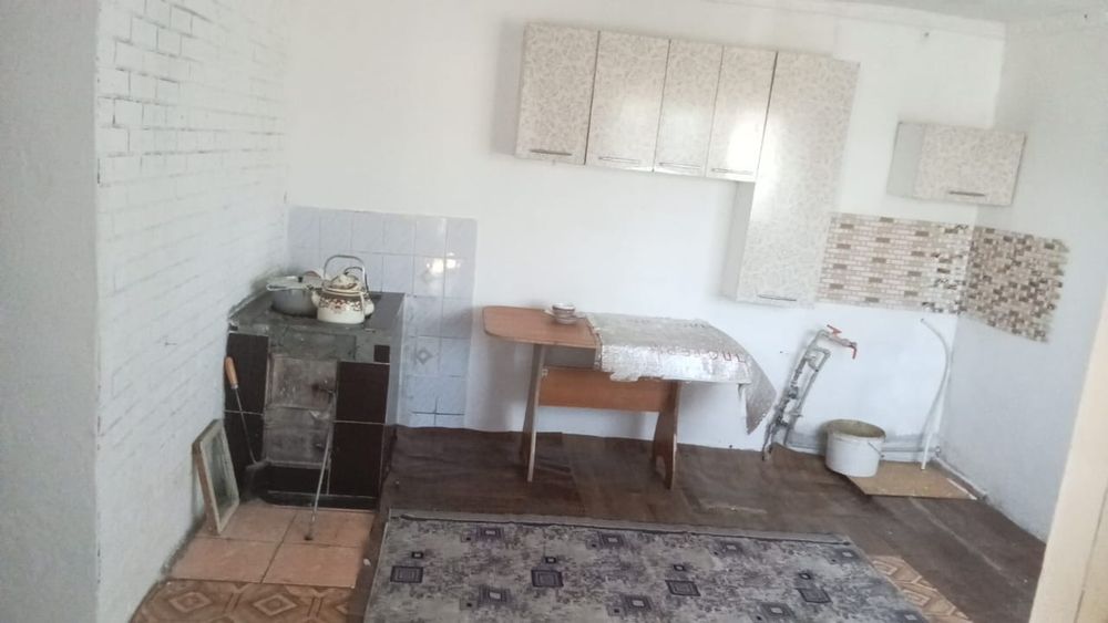 Продам времянку, участок 10 сот