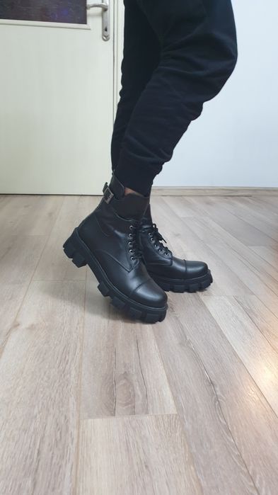 Дамски боти от естествена кожа