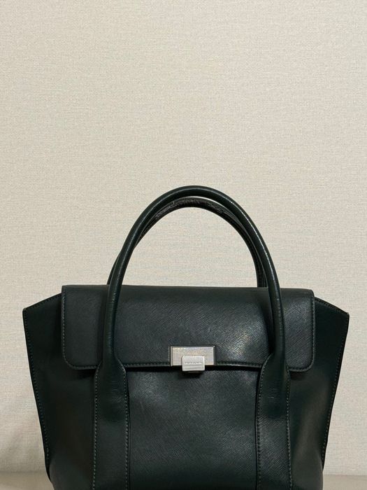 Сумка зеленая Charles keith