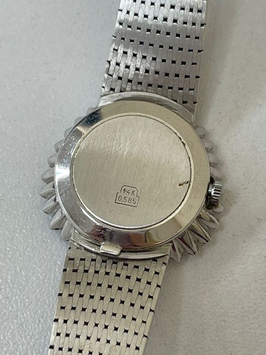 Ceas Omega cu pietre prețioase Aur 14K Amanet BKG