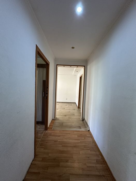 Продается 3-х ком квартира в районе Бани