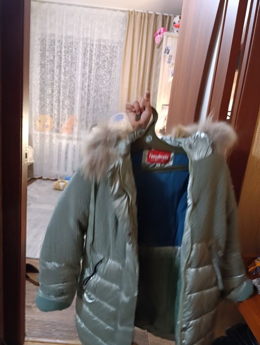 Пуховик зимний для девочки