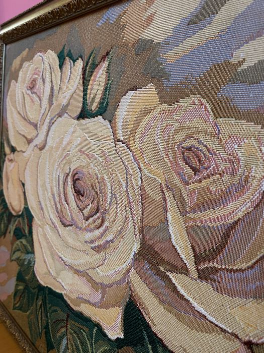 Гобелены цветочные
