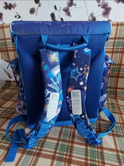 Школьный рюкзак.