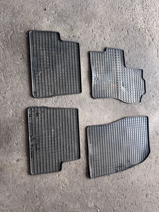 Set presuri covorase guma cauciuc Mazda 3 BK 2003-2009