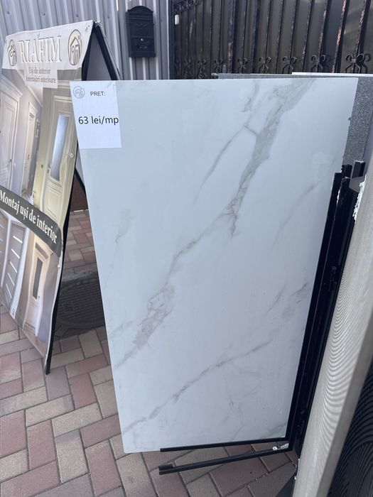 Usi de interior/ gresie/parchet/plinta