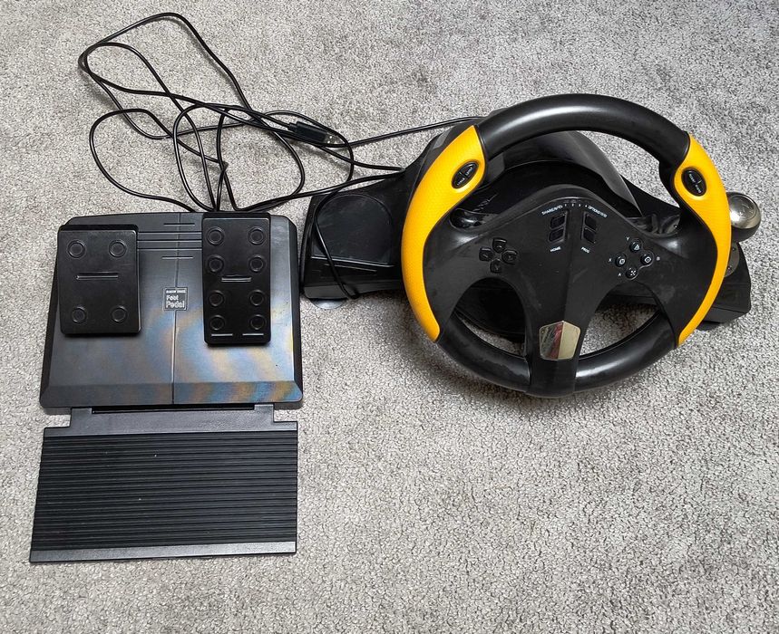 Volan gaming MYRIA + pedale-stare foarte bună