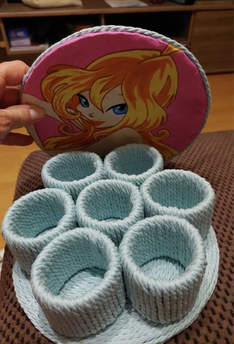 Ръчно изработена кутия за бижута, гримове или други дребни неща