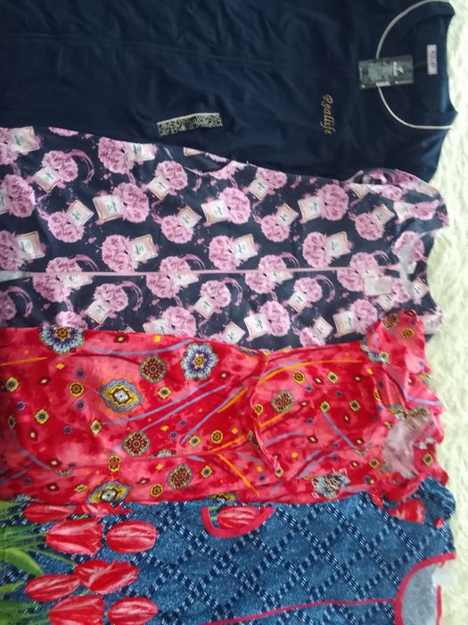 Продам женские халаты