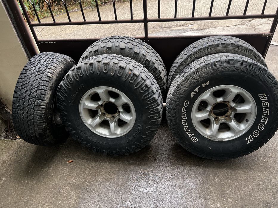 Джанти с гуми 31х10.5R15  за паджеро pajero