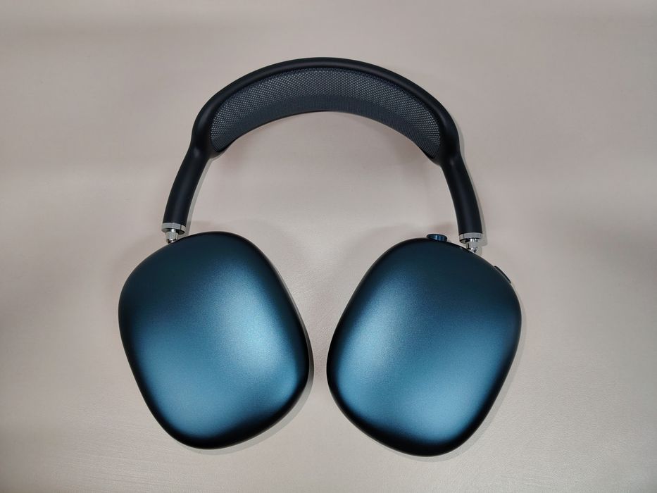 AirPods Max продаю