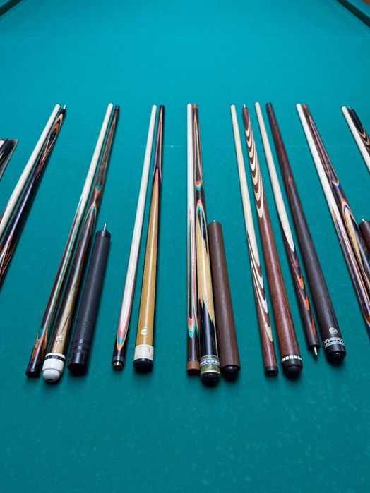 Кии ручной работы разных мастеров