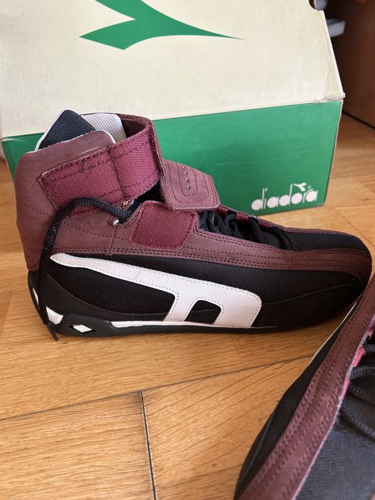 Продам кеды немецкие 39 р.