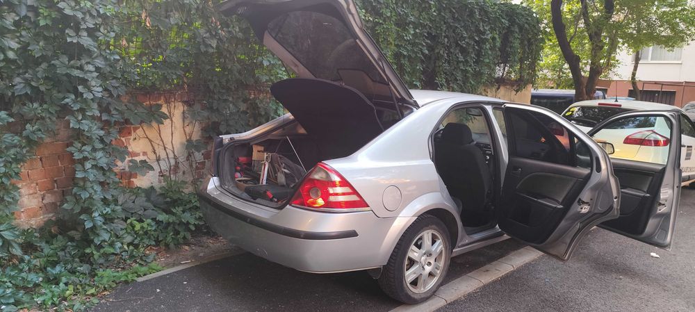 Ford Mondeo Ghia 2005, 2.0TDCI (130CP)/313000km/proprietar.
