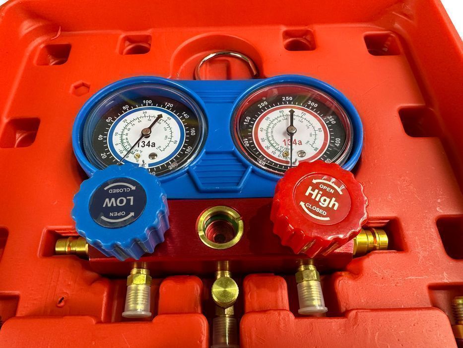 Trusa verificare presiune aer conditionat si incarcare umplere diagnos