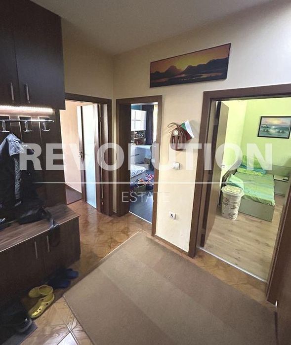 Дава се под наем Четиристаен апартамент в Варна, Лятно кино Тракия - 105 кв.м за 500 € - Снимка #3