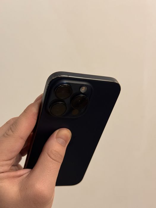 iPhone 15 Pro 256GB. 100% . В Отличном состоянии !