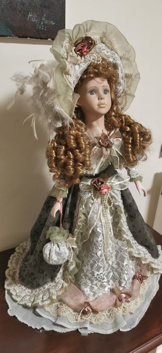 2 Păpuși de colectie ediție limitata