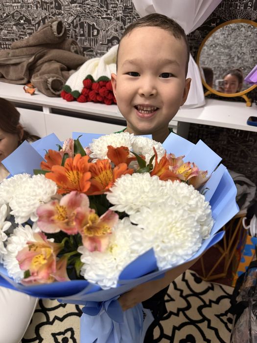 Мини букет цветов