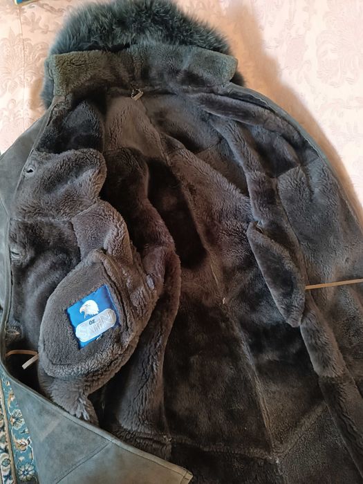 Продам дубленку женскую