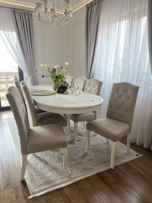 Masa living extensibila si 8 scaune