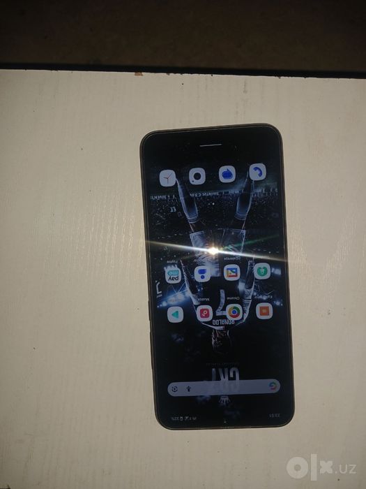 Telefon sotiladi
