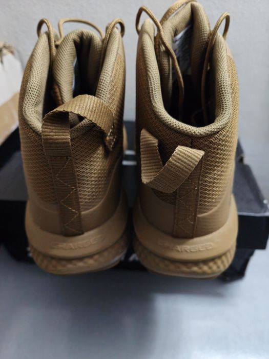 Under armour charged valsetz ghete iarna vibram mărimea 42.5(27cm)