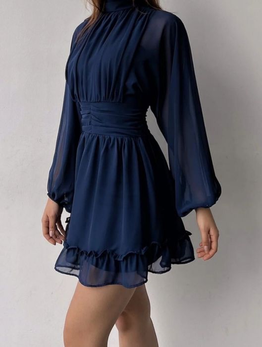 Vând rochie trendyol