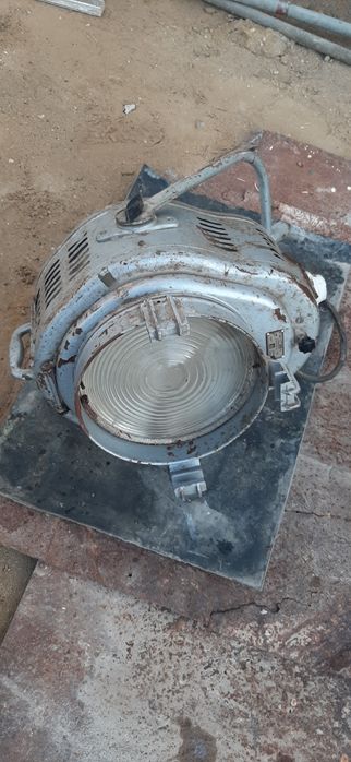 Прожектор советский