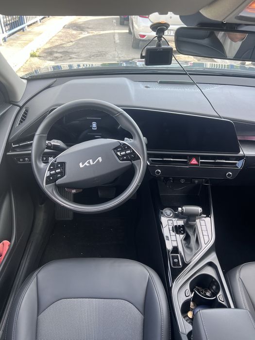 Vand Kia Niro PHEV 2024 nivel echipare Premium business