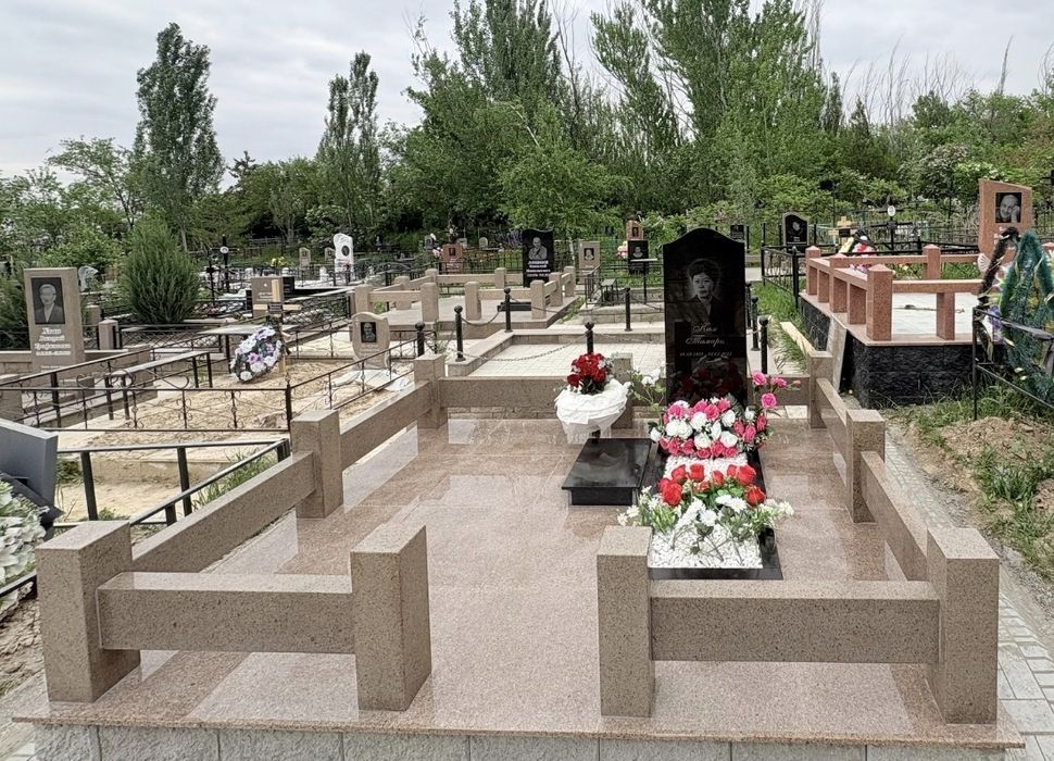 Памятники оградки облогораживание могил