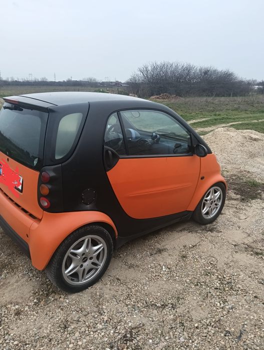 Vând Smart Fortwo