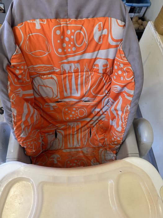 Стульчик для кормления justin