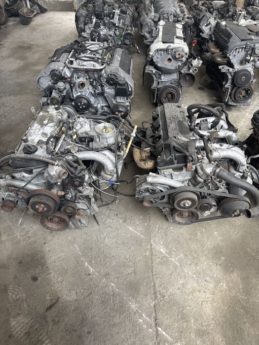 Мерседес 102 , 2л , 2.3 двигатель