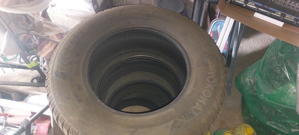 Продам шины 285/75/17