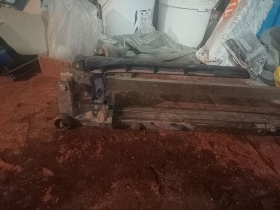 Продам кафеля рез